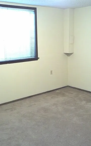 2200-2202 S Lori Ln — Photo 14