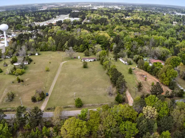 132 Corral Rd NE, Milledgeville, GA 31061