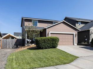 1026 E 15th St, Lafayette, OR