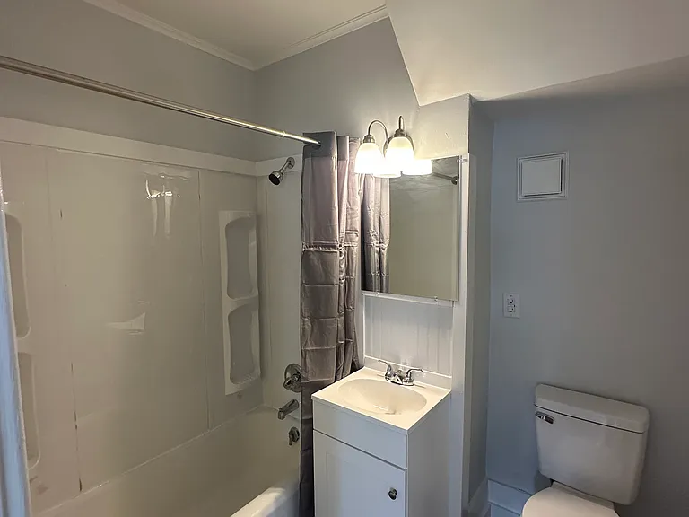 236 Mohawk Ave #1 — Photo 5