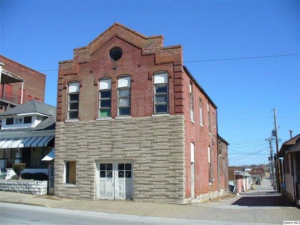 Home for Sale in Quincy, IL $39,000