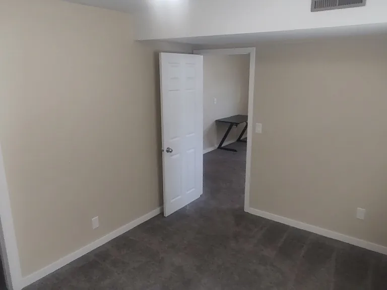 116 E Denver Ave — Photo 9