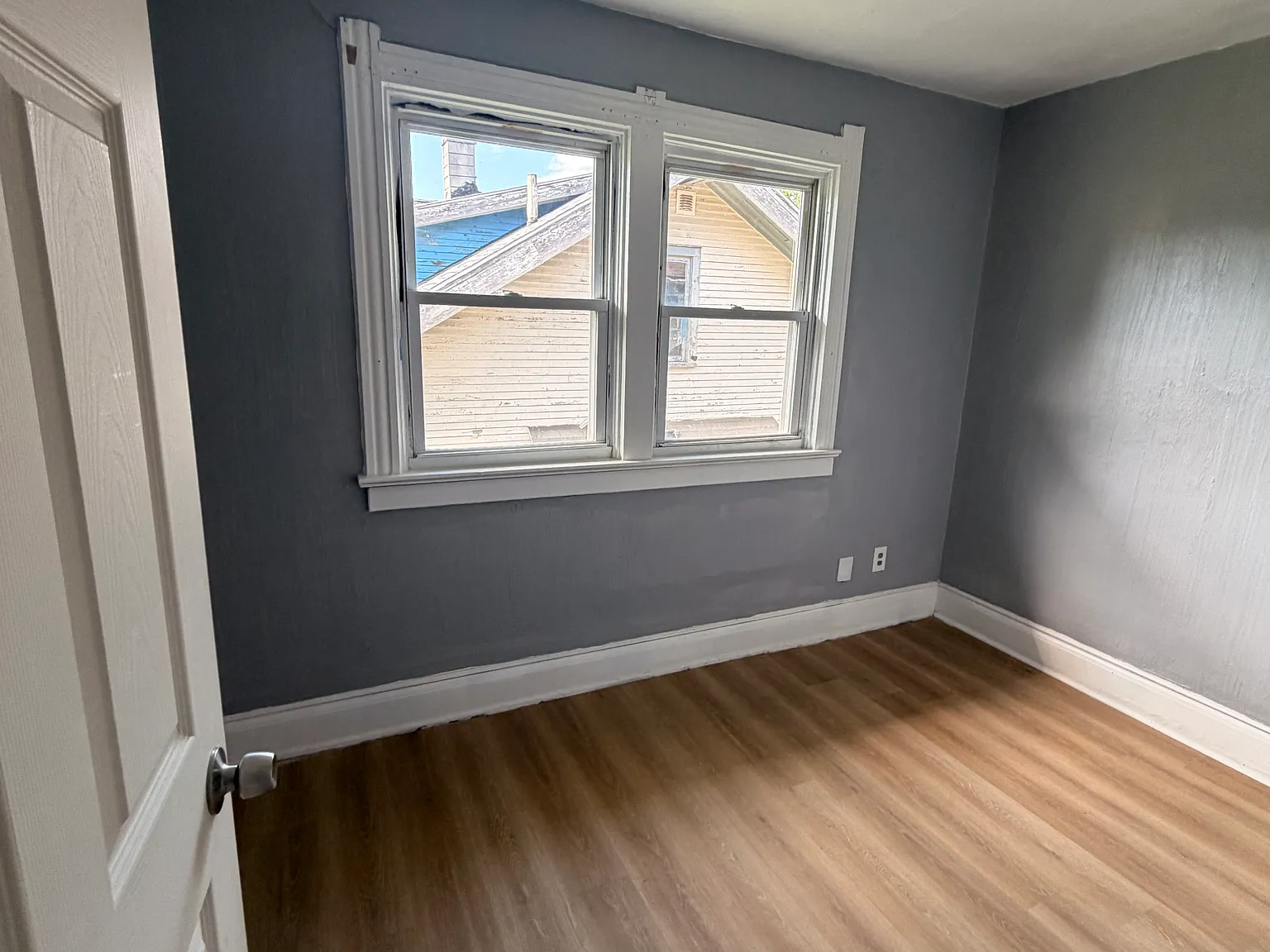 3 bed, $1,000 — Photo 4