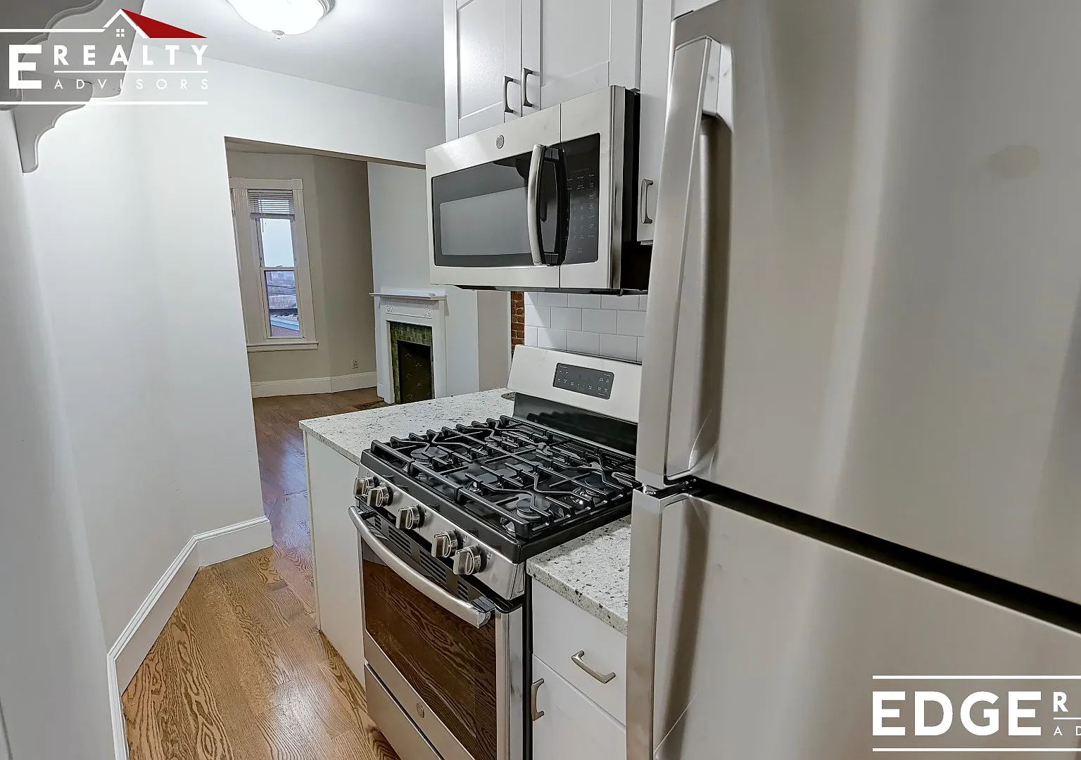 3 bed, 1200 sqft, $2,800 — Photo 3