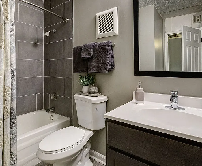 Foxboro Apartments — Photo 16
