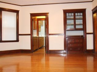 30 Jamaica Rd, Brookline, MA 02445