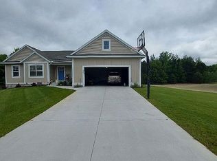 281 Winter Pines Ct, Sparta, MI