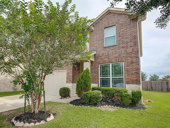 2nd image of 2410 Lakecrest Terrace Ct
