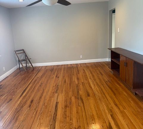 3rd image of 115 Lindell Blvd Floor 2