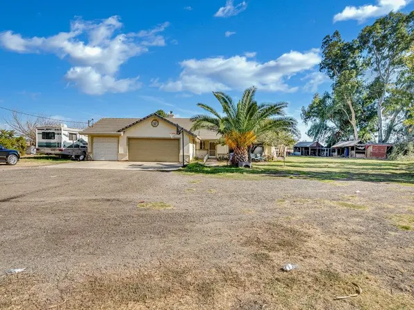 13475 2nd St, Los Banos, CA 93635