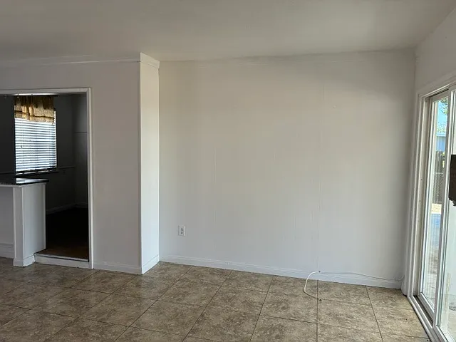 2 bed, 900 sqft, $1,750 — Photo 4