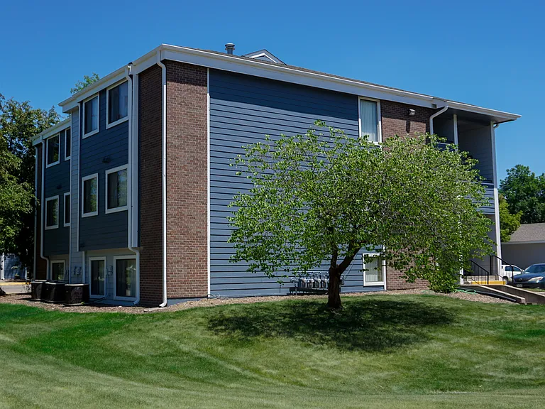 Prairie West — Photo 13