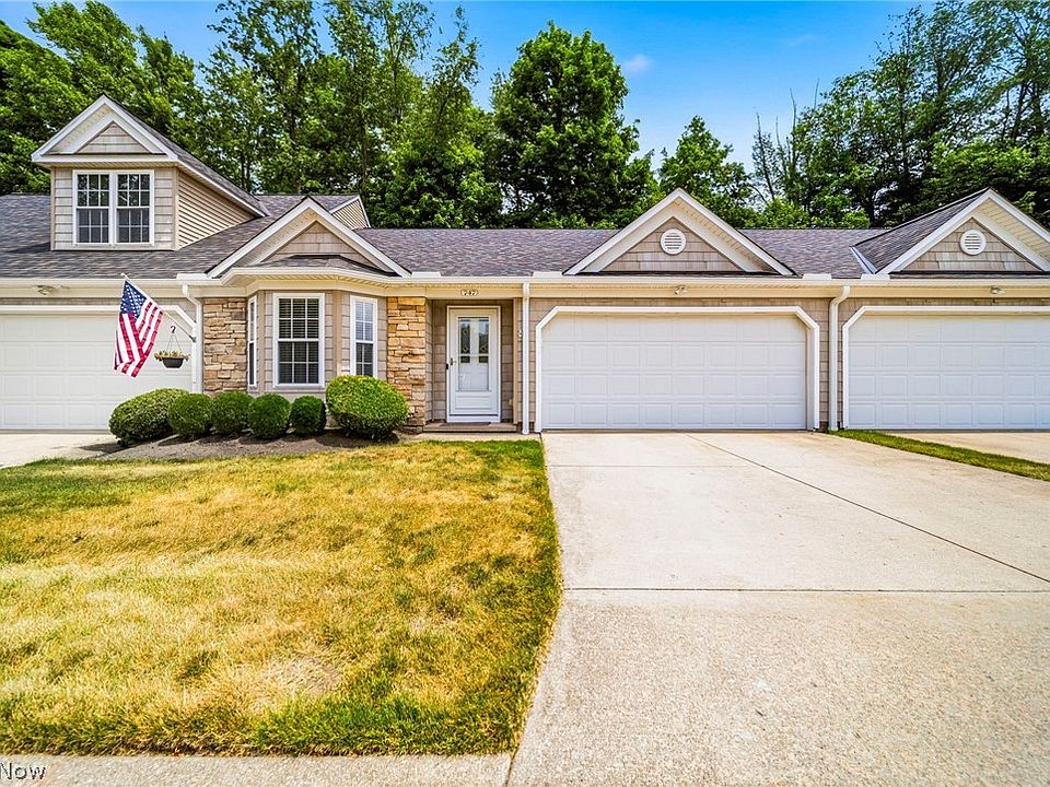 1st image of 747 Rivers Edge Ln