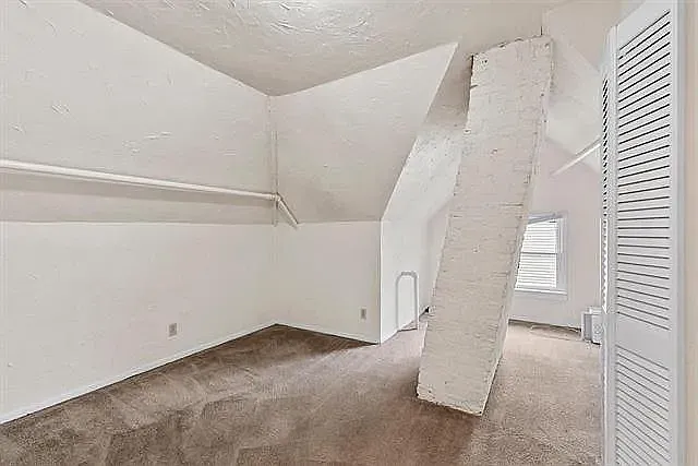 2114 E Webster Pl — Photo 14