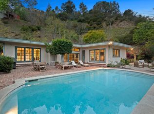 10213 Cielo Dr, Beverly Hills, CA 90210