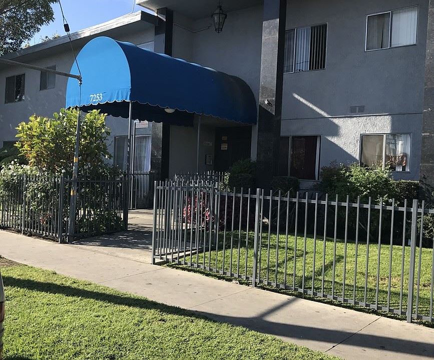 1st image of 7253 Variel Ave APT 04