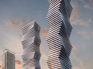 3900 Confederation Pkwy #3804, Mississauga, ON L5B 0K7