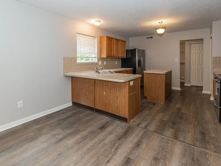 10686 Trailwood Dr — Photo 9