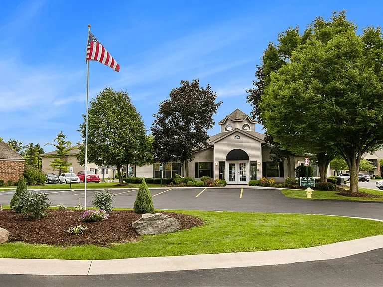 Westfield Club Apartments — Photo 45