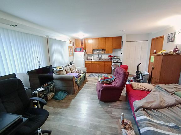 2nd image of 240 S St W #4