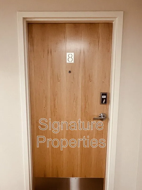 1 bed, 1.0 bath, 502 sqft, $999 — Photo 3
