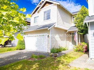 19027 97th Avenue Ct E, Puyallup, WA 98375