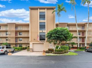 7220 Lake Circle Dr APT 401, Margate, FL 33063