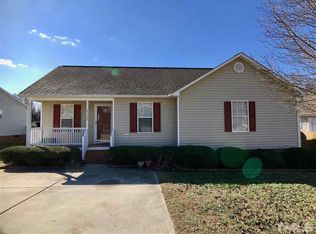2137 McKinnon Dr, Clayton, NC 27520