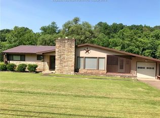 5284 Charleston Rd, Ripley, WV 25271