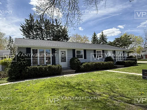 3510 Golf Dr Photo 1