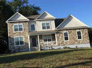 160 Fleetwood Ave, Mount Laurel, NJ 08054