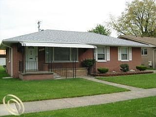 1st image of 15041 Richmond St
