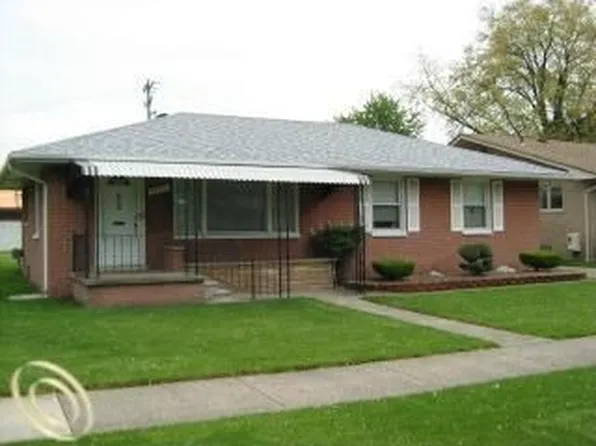 15041 Richmond St, Southgate, MI 48195