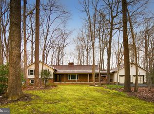 8508 Shadeway Pl, Springfield, VA 22153