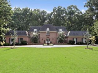 1772 Chartwell Trce, Stone Mountain, GA 30087