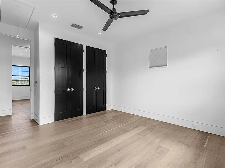 1814 Barker Dr — Photo 60