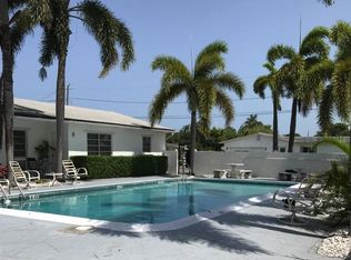 508 SW 7th St, Hallandale Beach, FL 33009