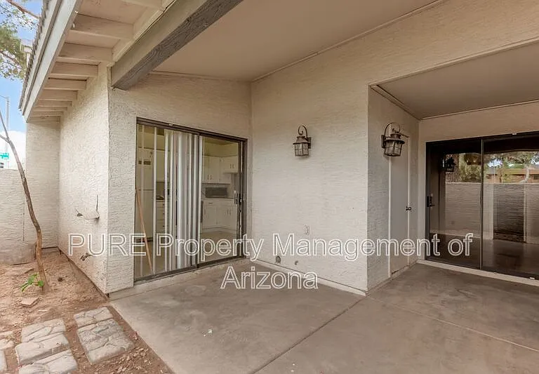 1718 S Longmore St #22 — Photo 16
