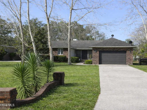 4 Sandtrap Drive, Shallotte, NC 28470