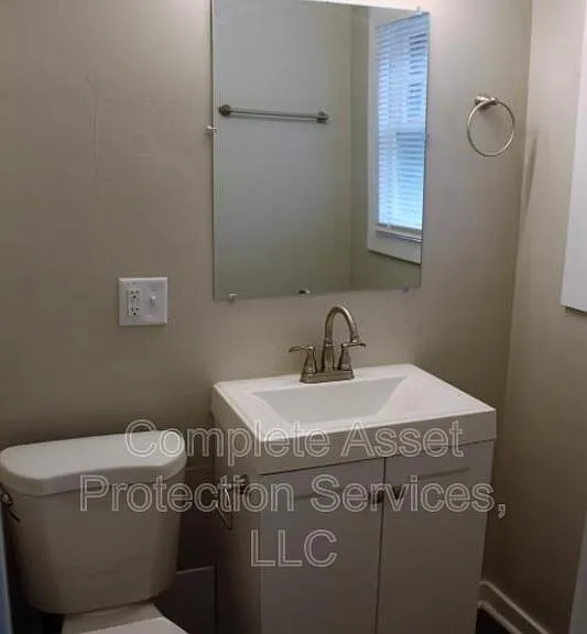 7326 Taft St — Photo 11
