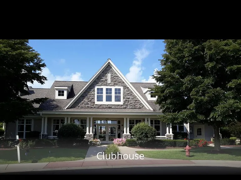 4114 Dillon St — Photo 14