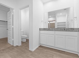 2208 Laurel Bloom Ln, Sealy, TX 77474