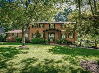 2105 Sheffield St, Kingsport, TN 37660