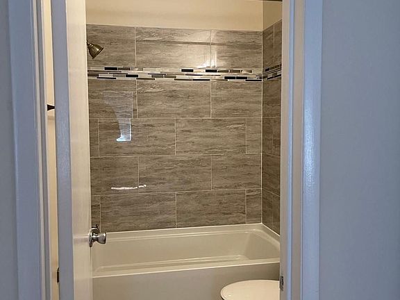 5th image of 1632 Westwind Way