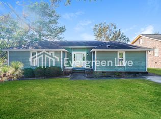 101 Harwood Dr, Hopkins, SC 29061