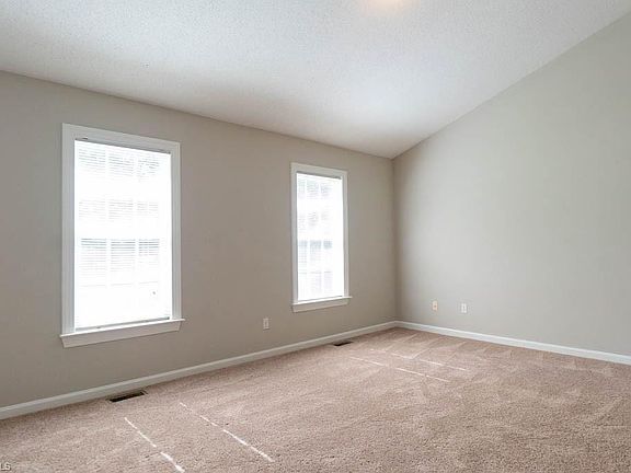 3rd image of 1606 Dodson St