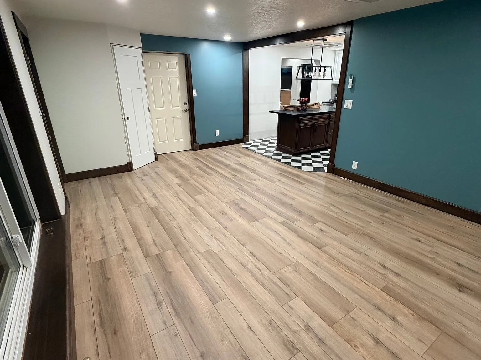 Freshly Remodeled 3bd 1ba House — Photo 2