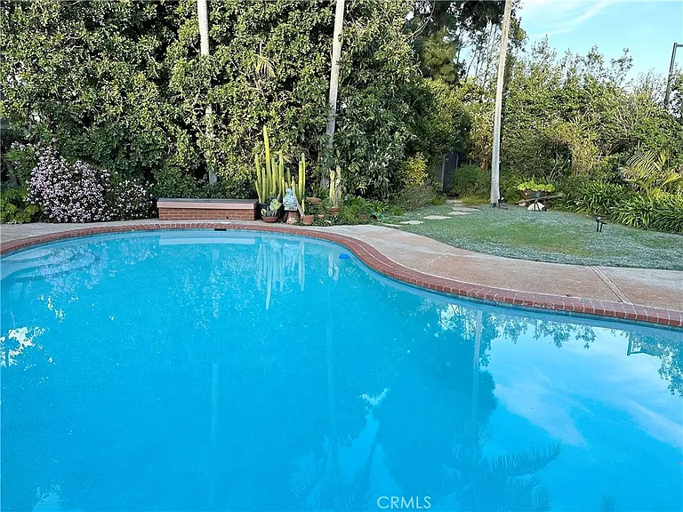 27424 Rainbow Ridge Rd — Photo 21