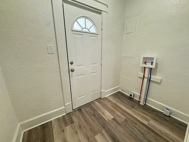 2309 Willard St — Photo 8