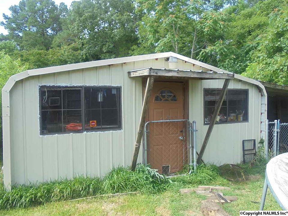 2nd image of 218 Harvard Ave
